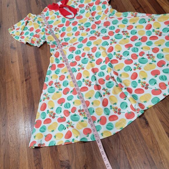 Unique Vintage Ivory Red Tomato Print Flare Dress Size 1X (16) - Picture 8 of 12